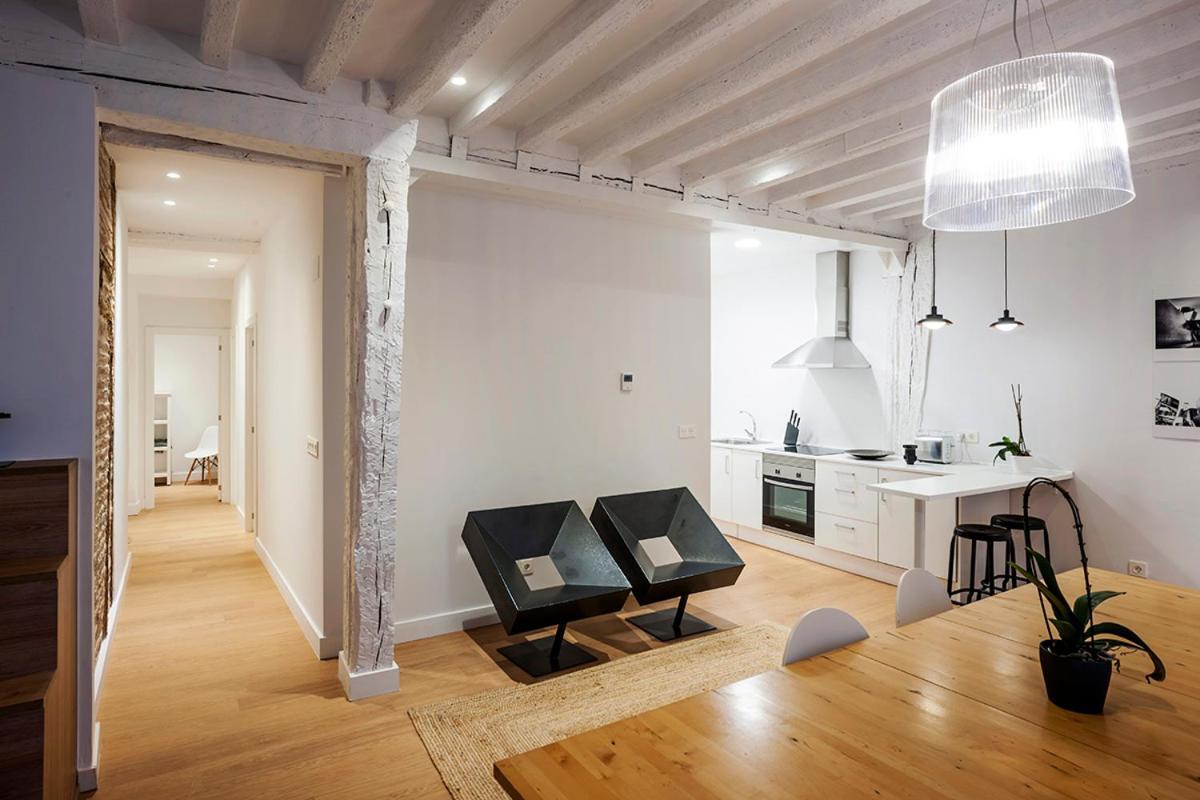 Apartamento Minimalista En El Corazon De Билбао Екстериор снимка