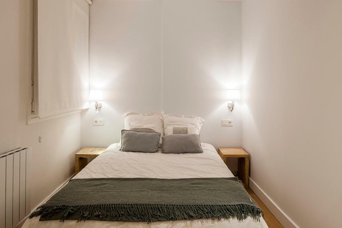 Apartamento Minimalista En El Corazon De Билбао Екстериор снимка